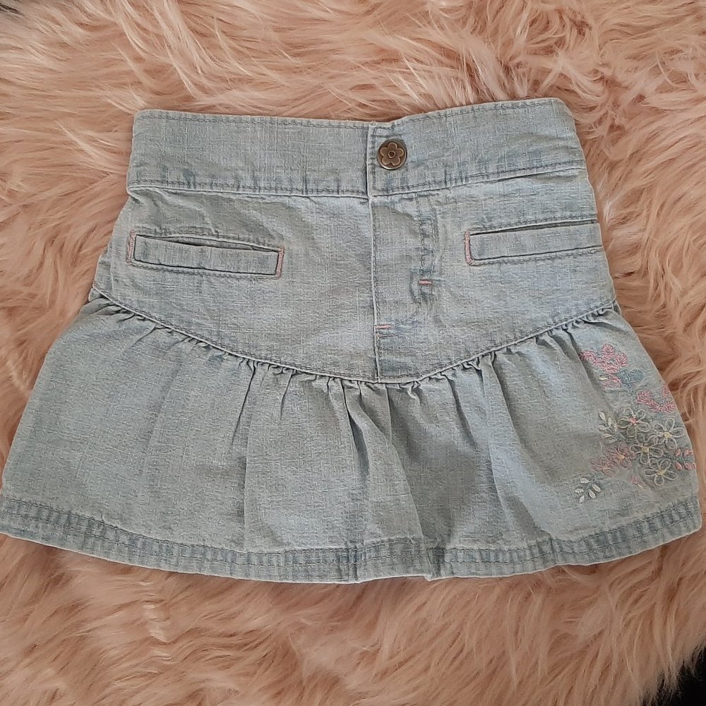 Adorable embroidered denim skirt - 🛒3/$12